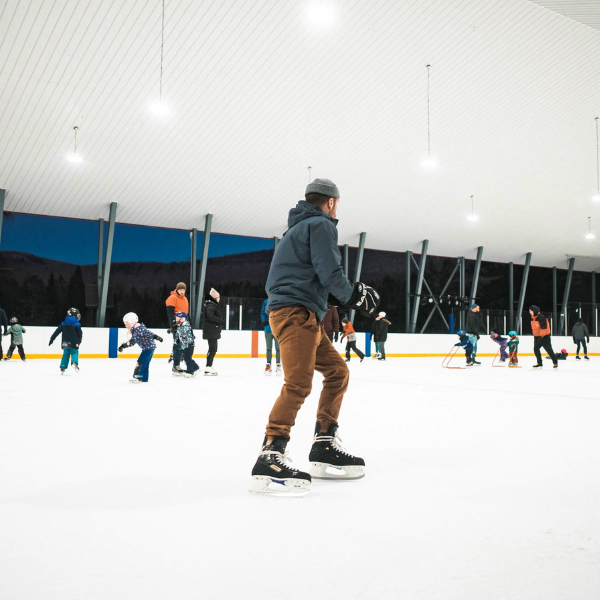Patinoires et sports de glace en aréna